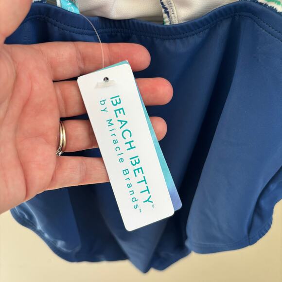 New Beach Betty Miracle Brands Multi-Colored Swimsuit with Cut-Out Size Medium - Picture 4 of 7